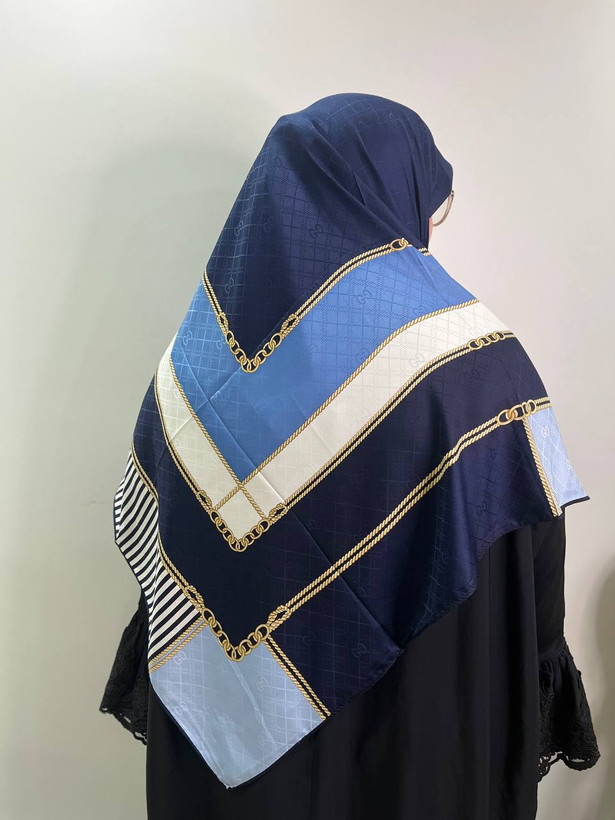 روسری ابریشم ژاکارد وارداتی دستدوز سایز 140 | کیفیت بالا -کد۱۲۹