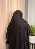 روسری ژاکارد ترک طرح مارک جنس عالی نخ کش نمیشه اصلا پرز نمیده دور دوخت سایز ۱۴۰ _کد ۱۳۲