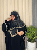 روسری ابریشم ژاکارد هایکوالیتی وارداتی سایز ۱۲۰ دور دست دوز_کد۱۸۰ 