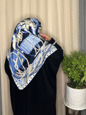 روسری ابریشم ژاکارد هایکوالیتی وارداتی سایز ۱۲۰ دور دست دوز_کد۱۸۱