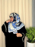 روسری ابریشم ژاکارد هایکوالیتی وارداتی سایز ۱۲۰ دور دست دوز_کد۱۸۱