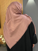 روسری تکرنگ نخ ژاکارد سایز ۱۴۰ دور ریش _ کد۱۹۲