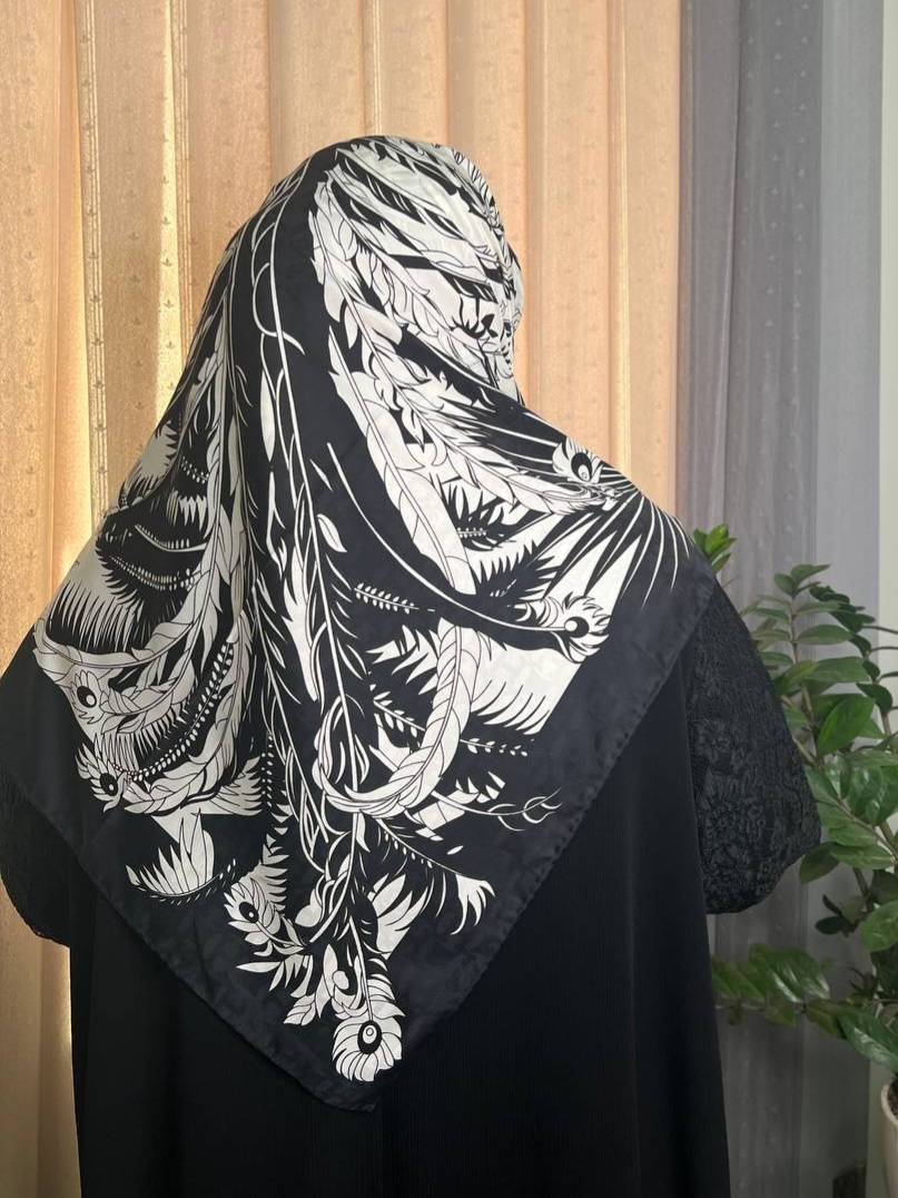روسری  ابریشم ژاکارد هایکوالیتی -کد۲۵۴