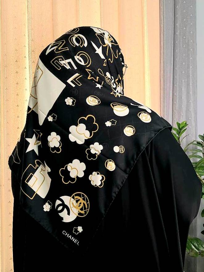 روسری  ابریشم ژاکارد هایکوالیتی -کد۲۵۸