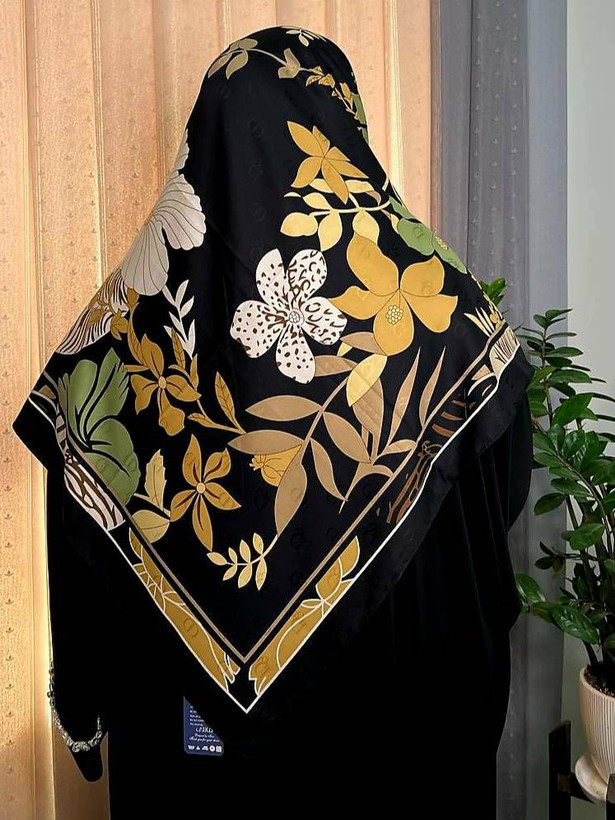 روسری ابریشم ژاکارد هایکوالیتی وارداتی-کد۲۵۹