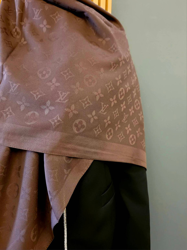 روسری طرح مارک-کد۲۷۴