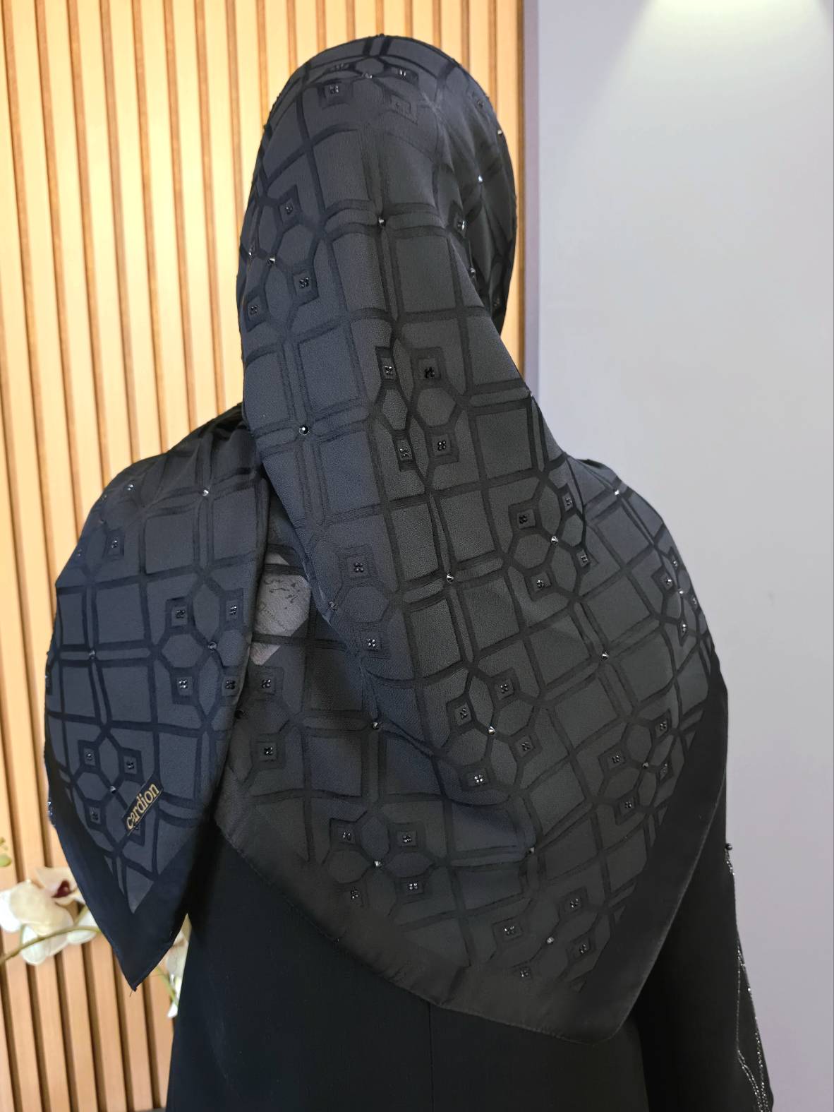 روسری کاردیون ترک _ مجلسی _ نگین دار مشکی ۲۸۰