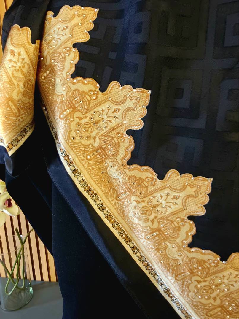 روسری دووره کاردیون ترک مشکی حاشیه رنگی   _ نگین کاری با بهترین متریال و ضمانت کیفیت  🤌🏻✨  ✅ ۲۸۱
