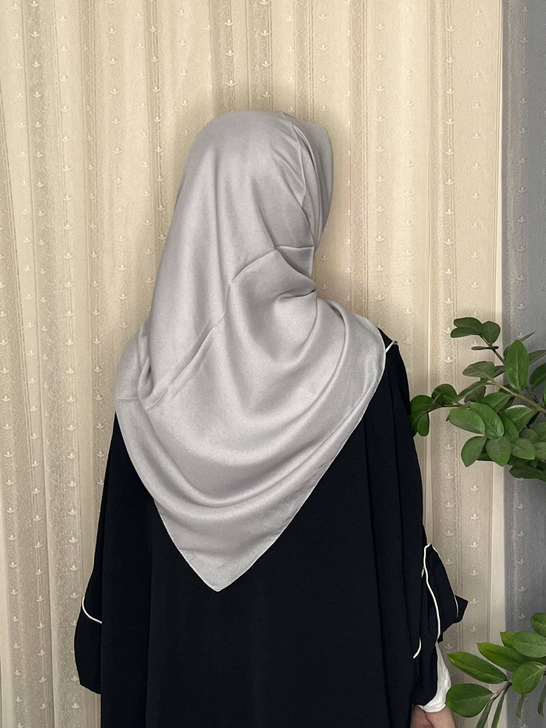 روسری شنی واکو ترک_روسری تک رنگ شیک زنانه کد ۲۵۶
