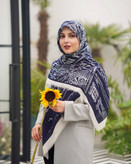 روسری زیبا و نخی وارداتی قواره ۱۴۰ اقتصادی کد ۳۶۴