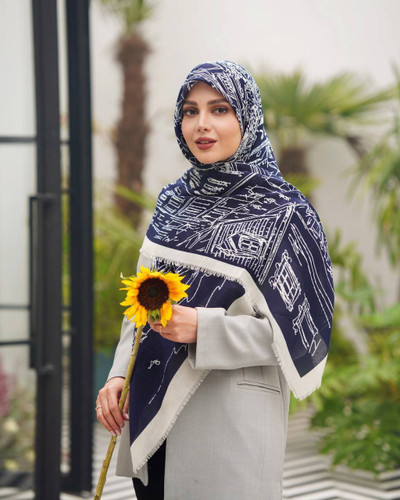روسری زیبا و نخی وارداتی قواره ۱۴۰ اقتصادی کد ۳۶۴