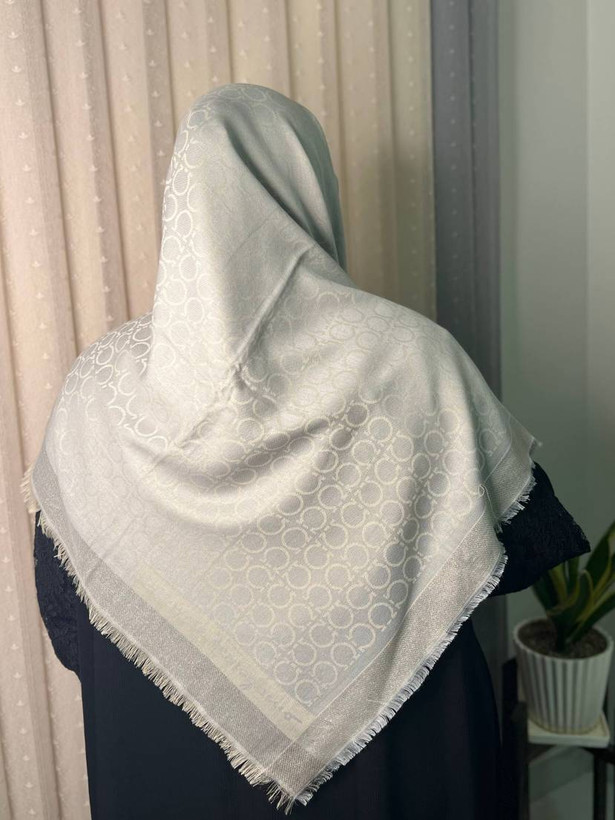 روسری نخ کشمیر وارداتی پاییزه دو رو | سایز ۱۴۰ | بانوی جان کد ۳۸۸
